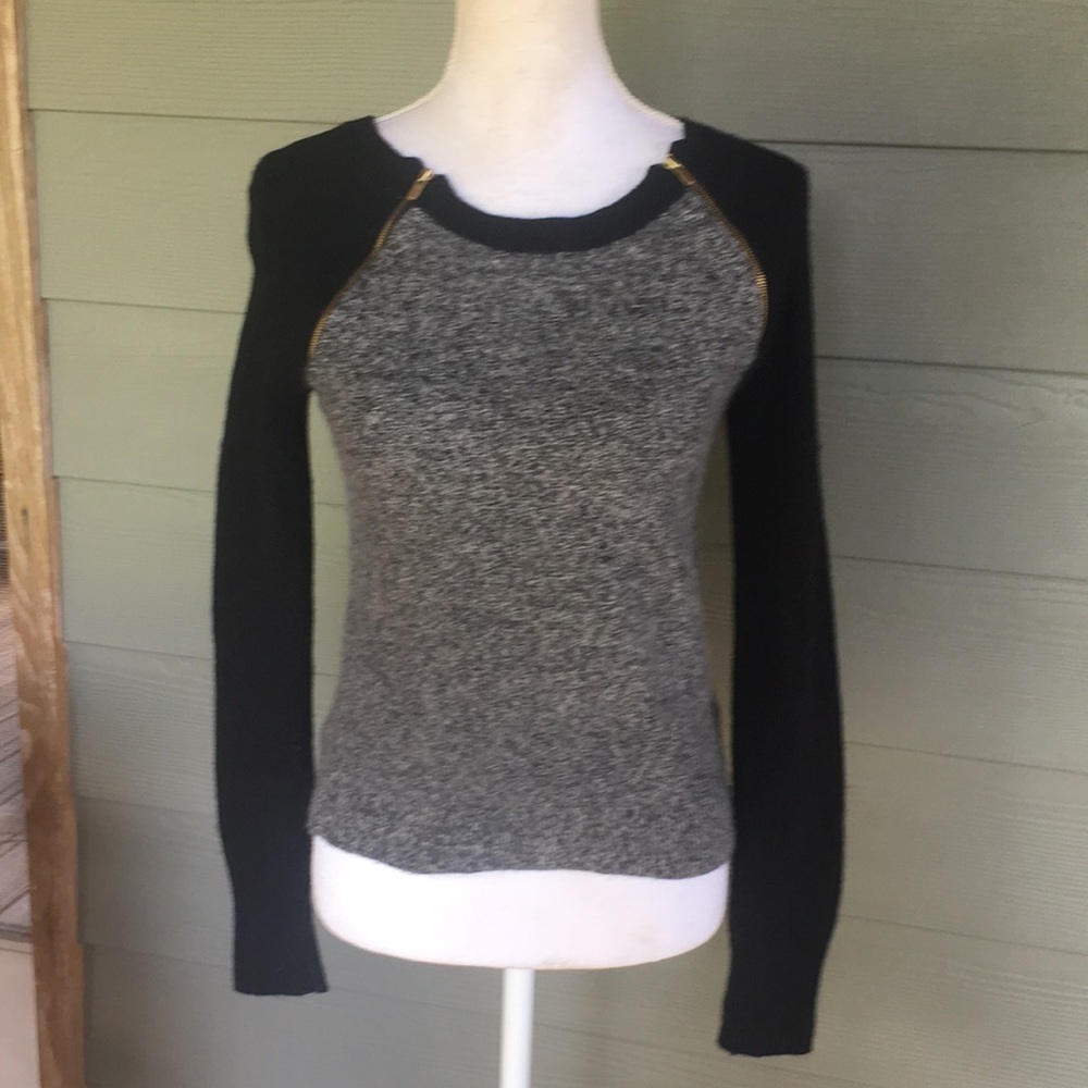 Banana Republic Gold Zipper Wool and Cashmere Blend Raglan Sweater